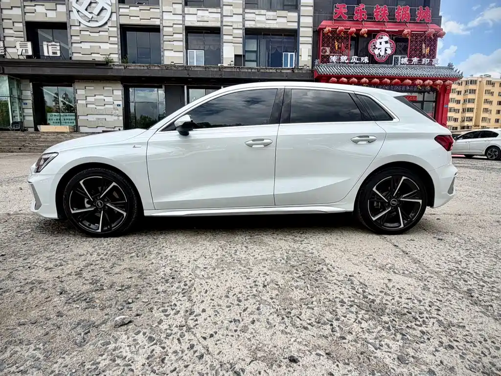 Audi A3 2022 Sportback 35 TFSI Fashion Sport