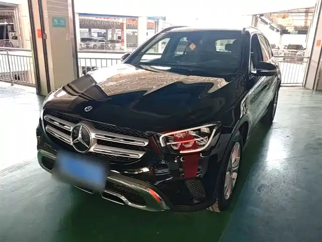 2020 Mercedes-Benz GLC
