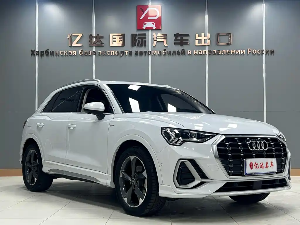 Audi Q3 2022 35 TFSI Fashion