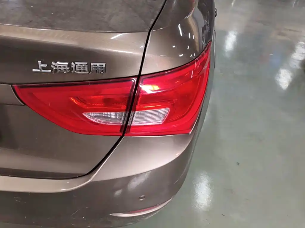 Buick Excelle — миниатюра 8