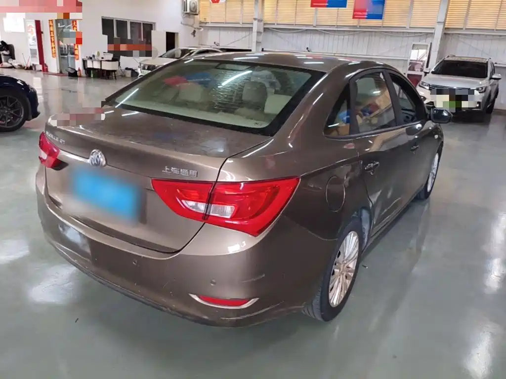Buick Excelle — миниатюра 7