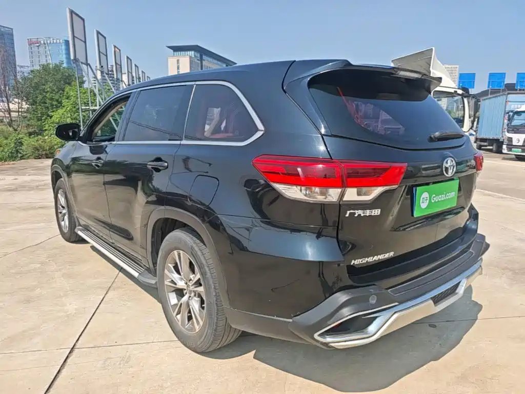 Toyota Highlander — миниатюра 23