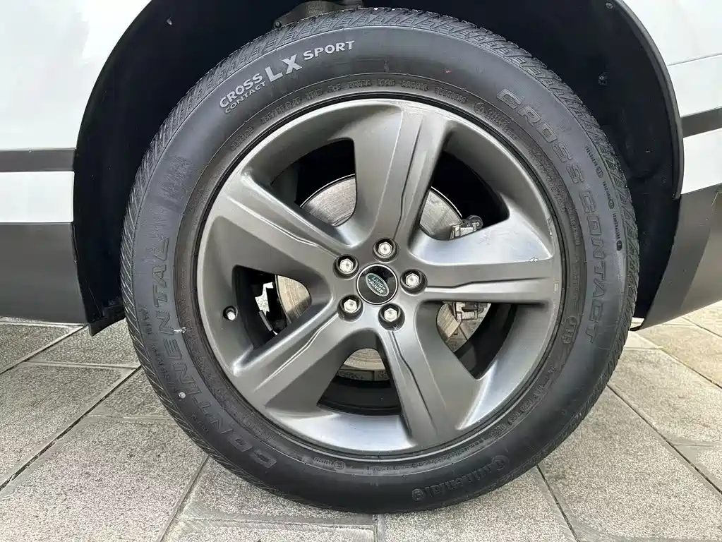 Land Rover Velar — миниатюра 28