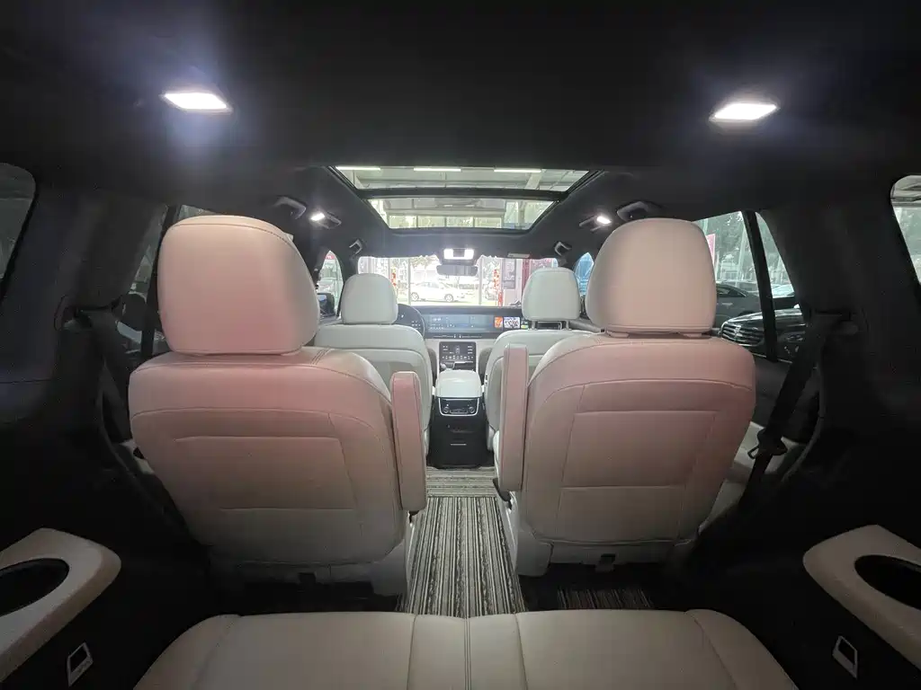Li Auto Li ONE — миниатюра 24