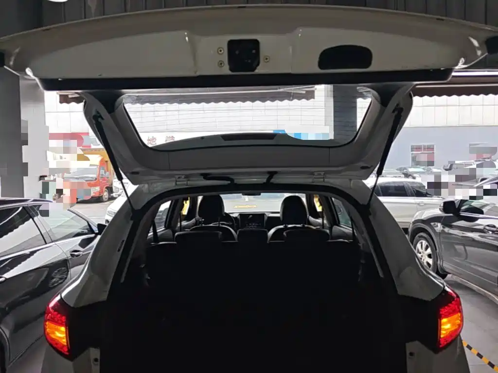 Landwind Landwind X5 — миниатюра 19