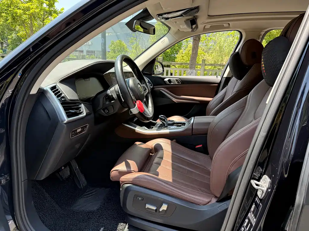 BMW X5 2021 xDrive40i M Sport