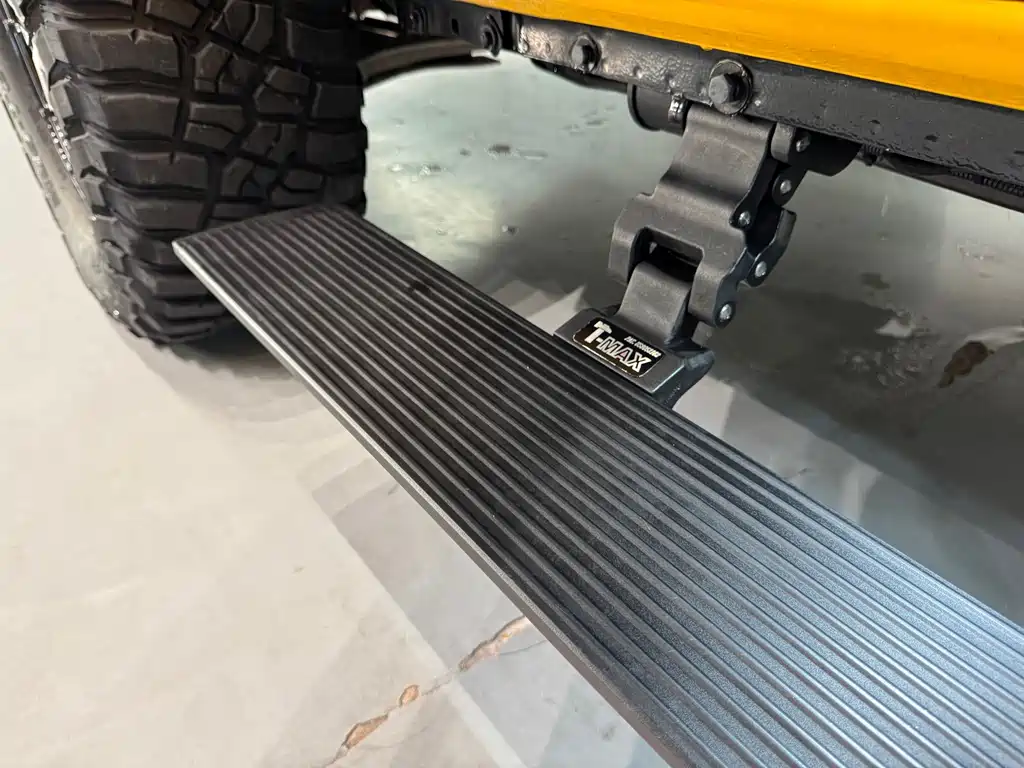Ford Bronco — миниатюра 19