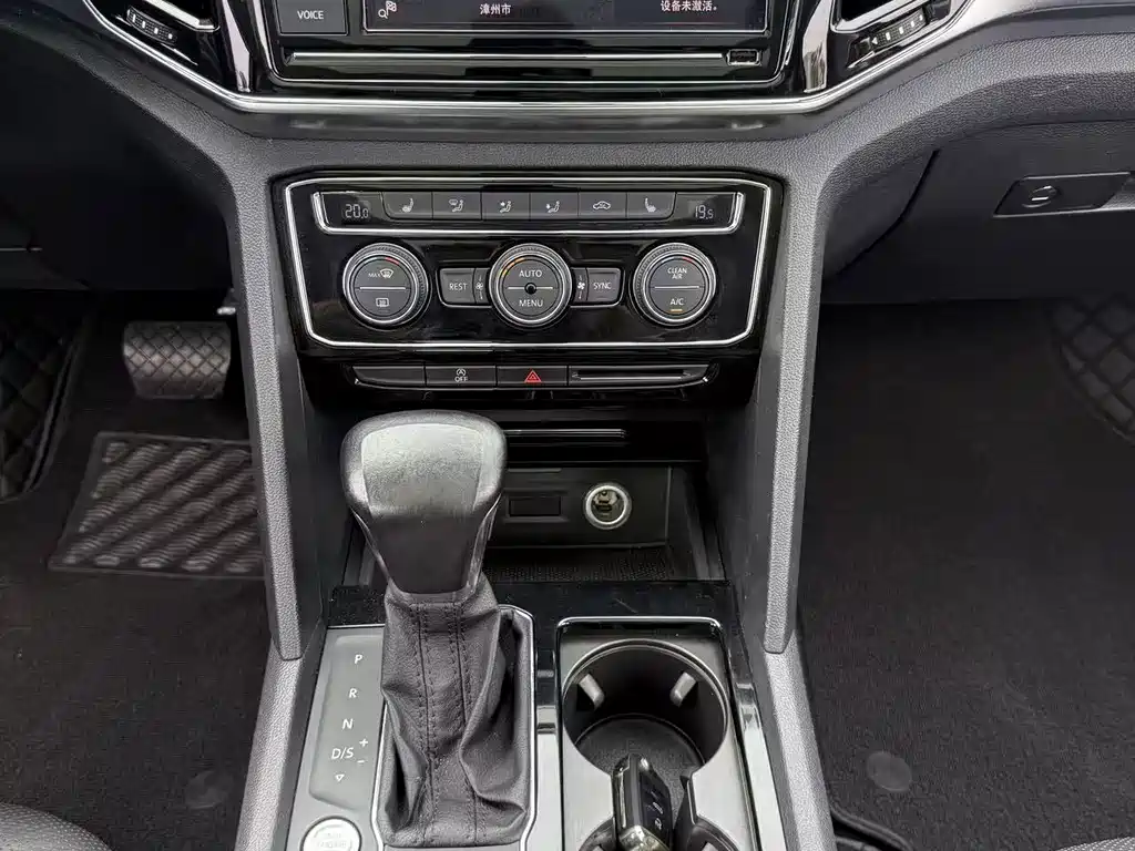 Volkswagen Teramont — миниатюра 7