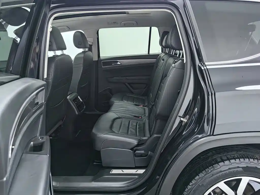 Volkswagen Teramont — миниатюра 15