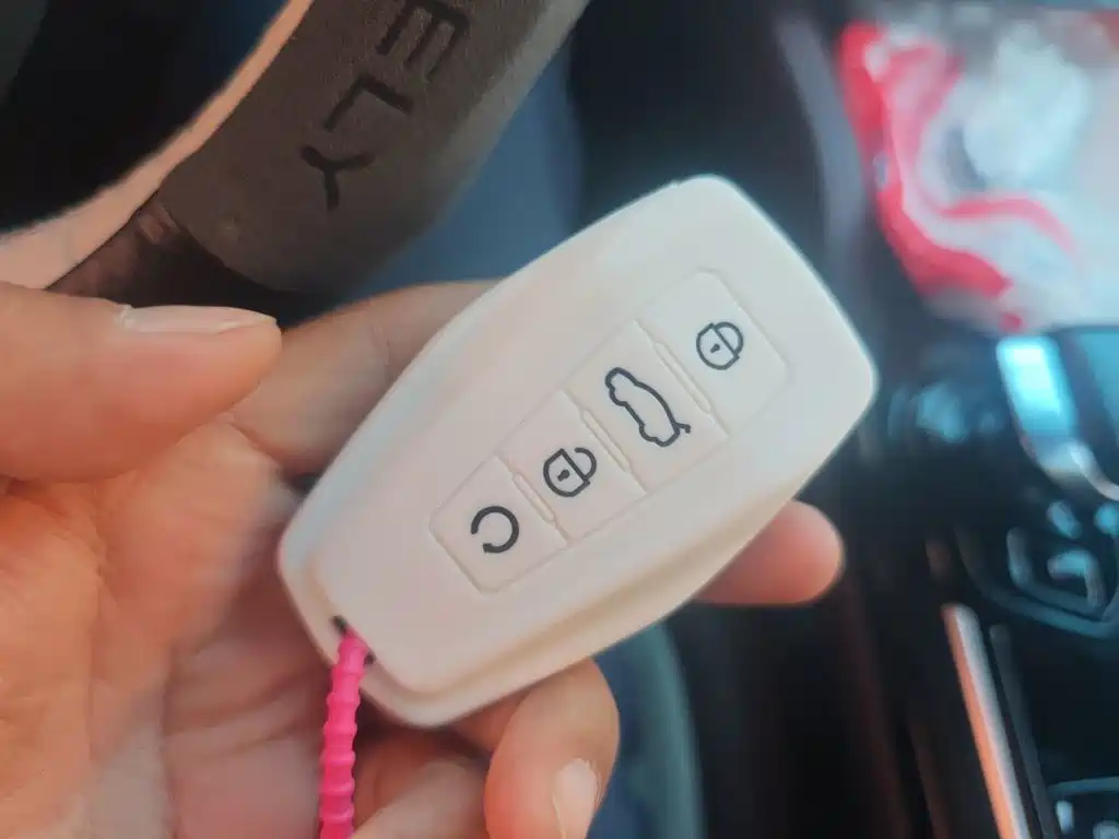 Geely Xingyue L — миниатюра 12