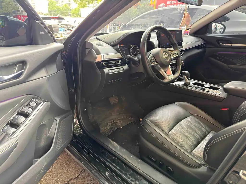 Nissan Teana — миниатюра 3