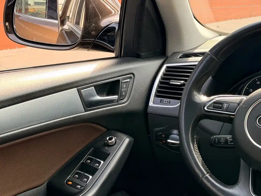 Audi Q5 — миниатюра 15