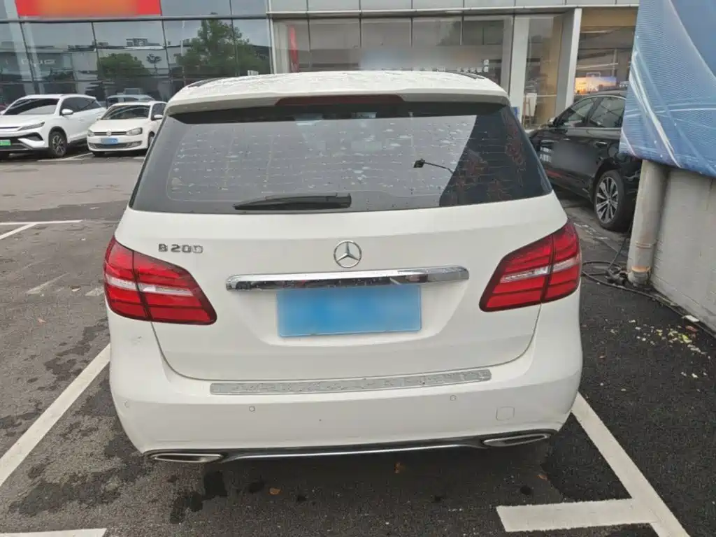 Mercedes-Benz B-Class — миниатюра 6
