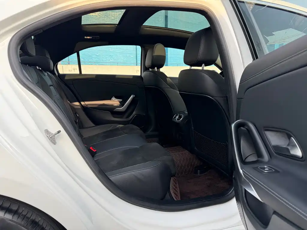 MERCEDES-BENZ A CLASS