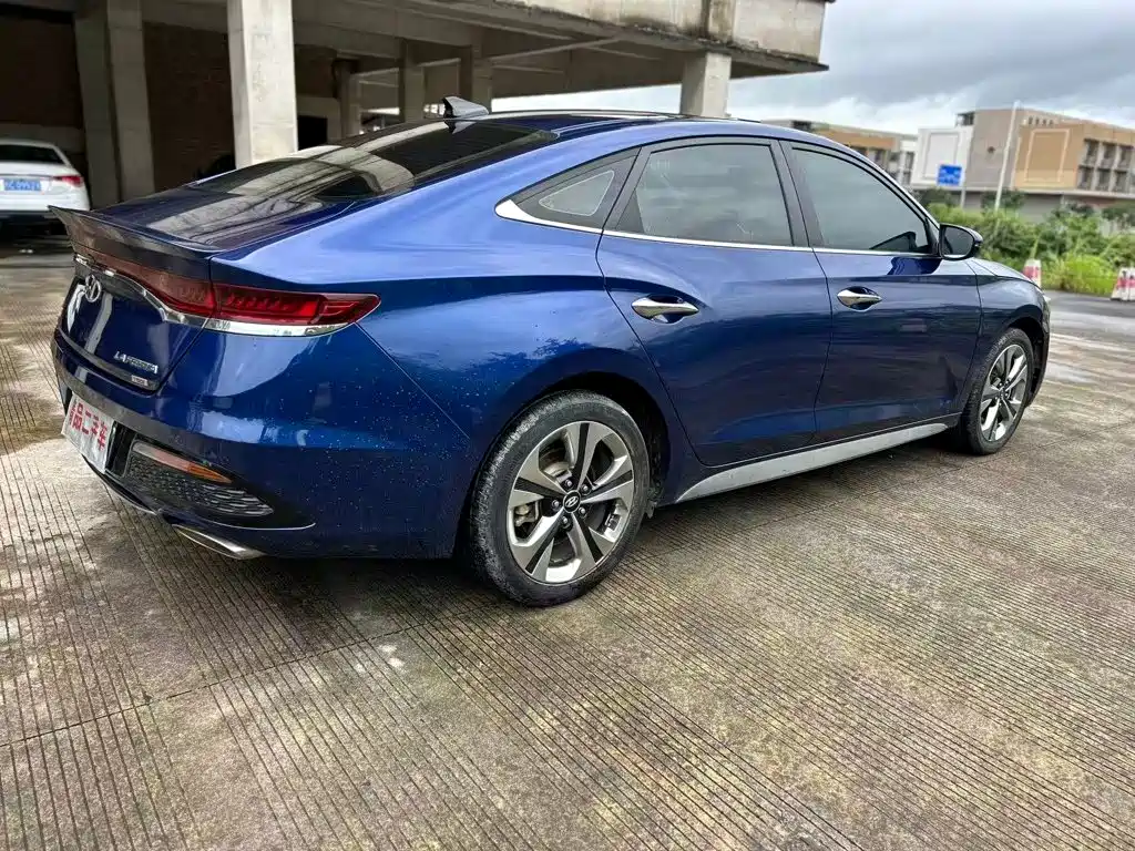 Hyundai Fista — миниатюра 5
