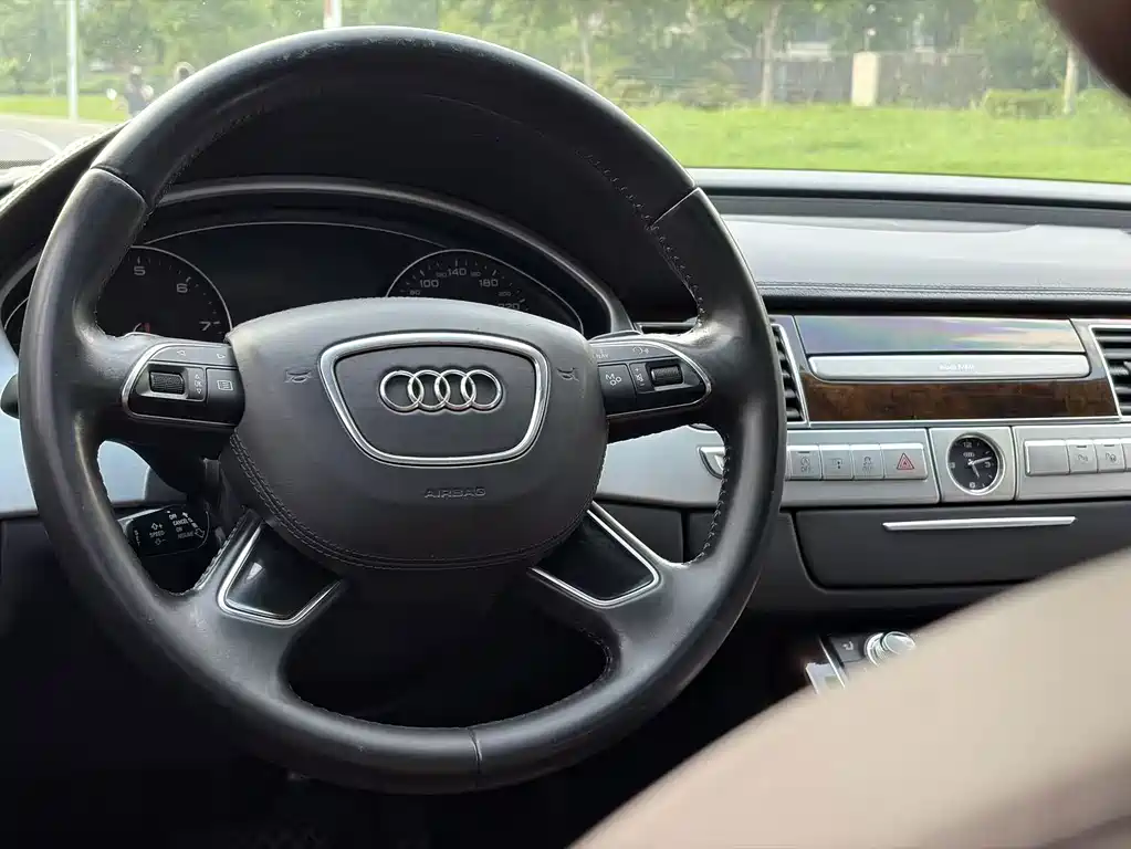 Audi A8 — миниатюра 17