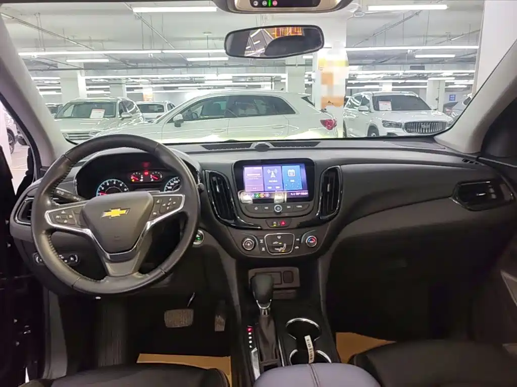 Chevrolet Equinox — миниатюра 10