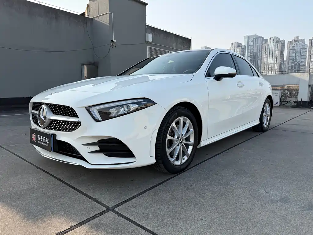 MERCEDES-BENZ A CLASS