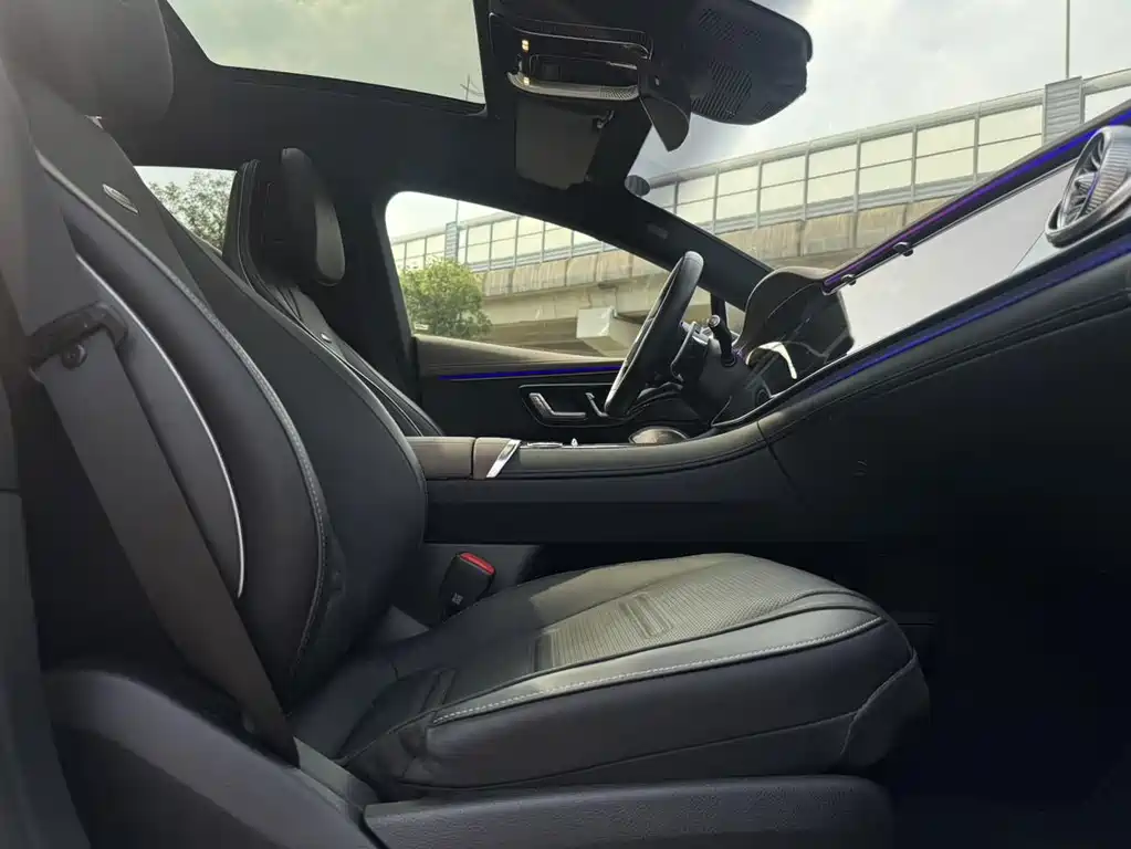 Mercedes-Benz EQS AMG — миниатюра 18