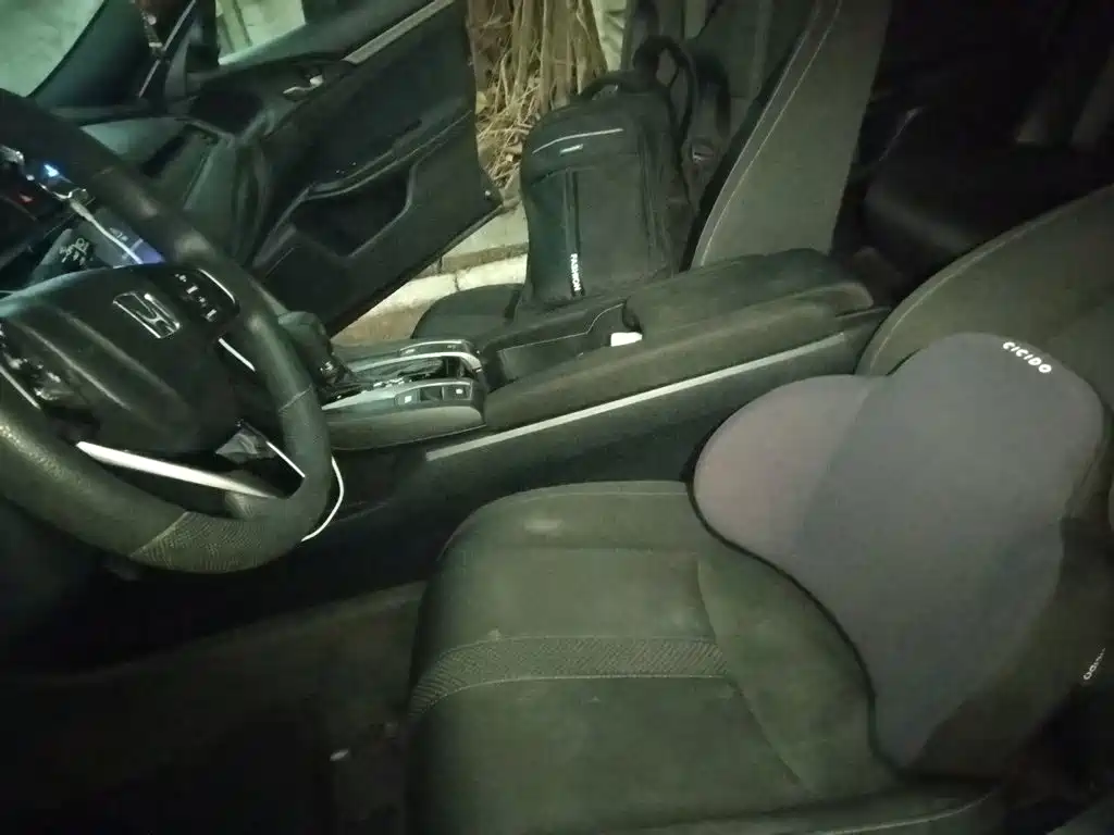 Honda Civic — миниатюра 16