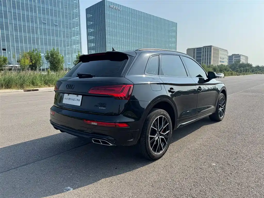 AUDI  Q5L