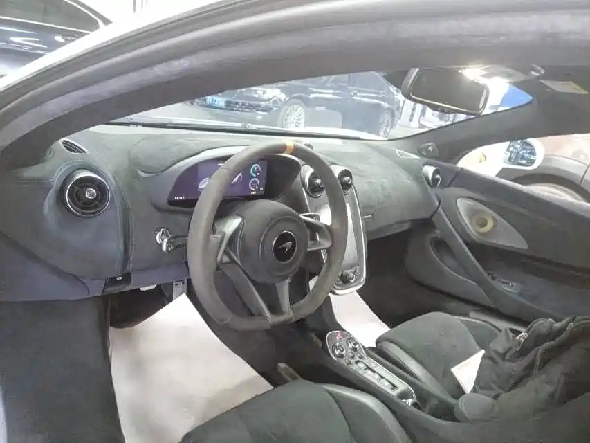McLaren 600LT 2018 3.8T Coupe