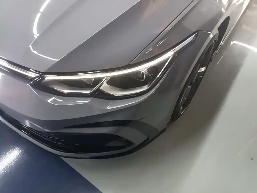 Volkswagen Golf — миниатюра 24