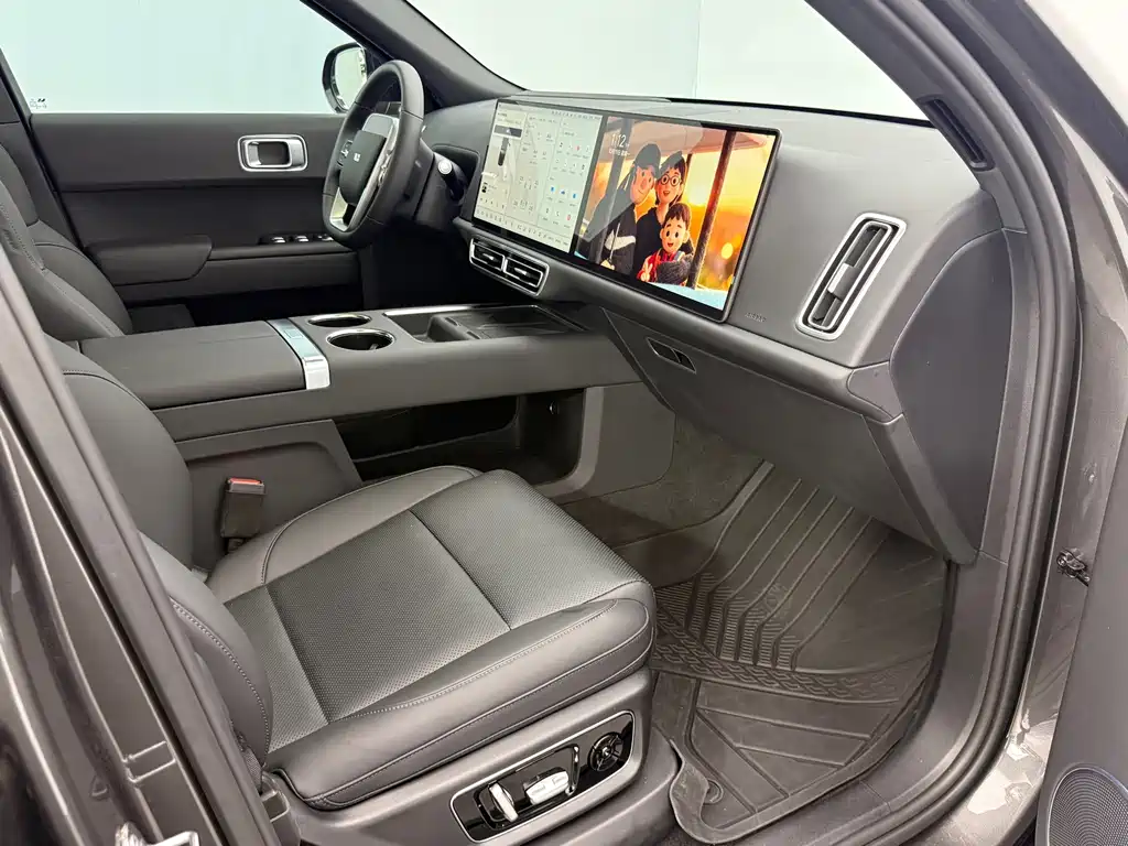 Li Auto Li L9 — миниатюра 9