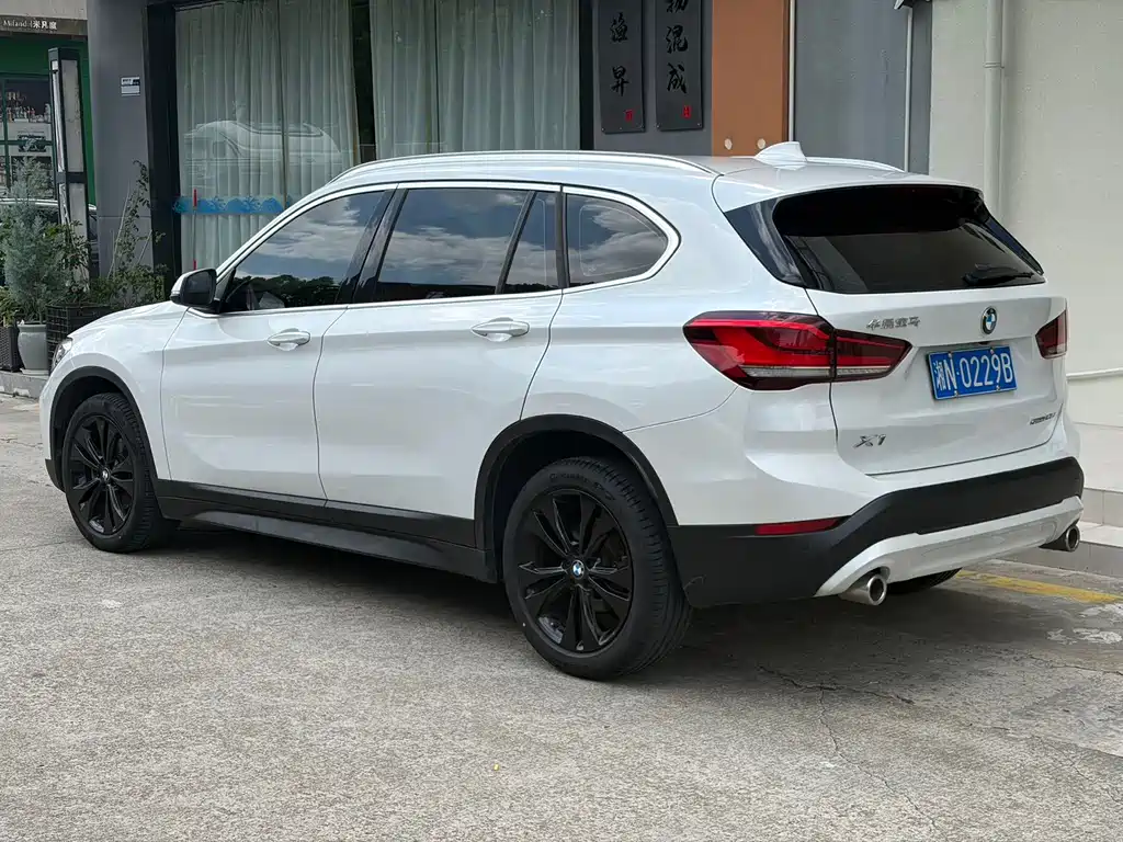 BMW X1 — миниатюра 4
