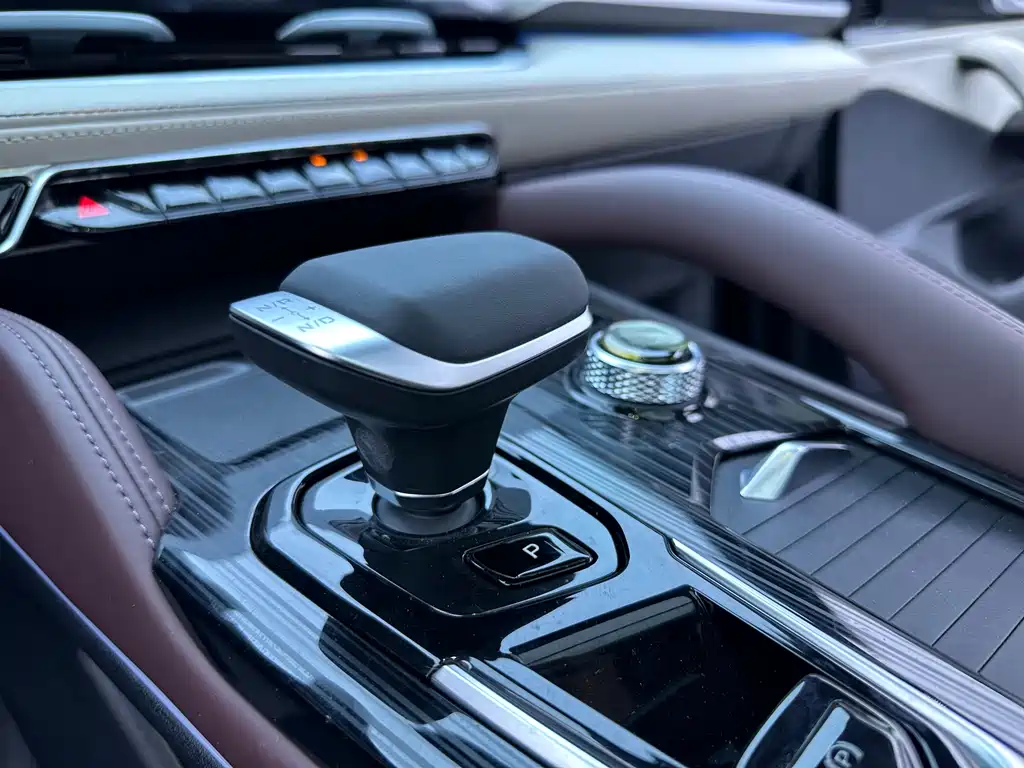 GEELY AUTOMOBILE XINGYUE L