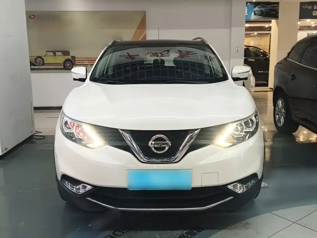 Nissan Qashqai — миниатюра 3