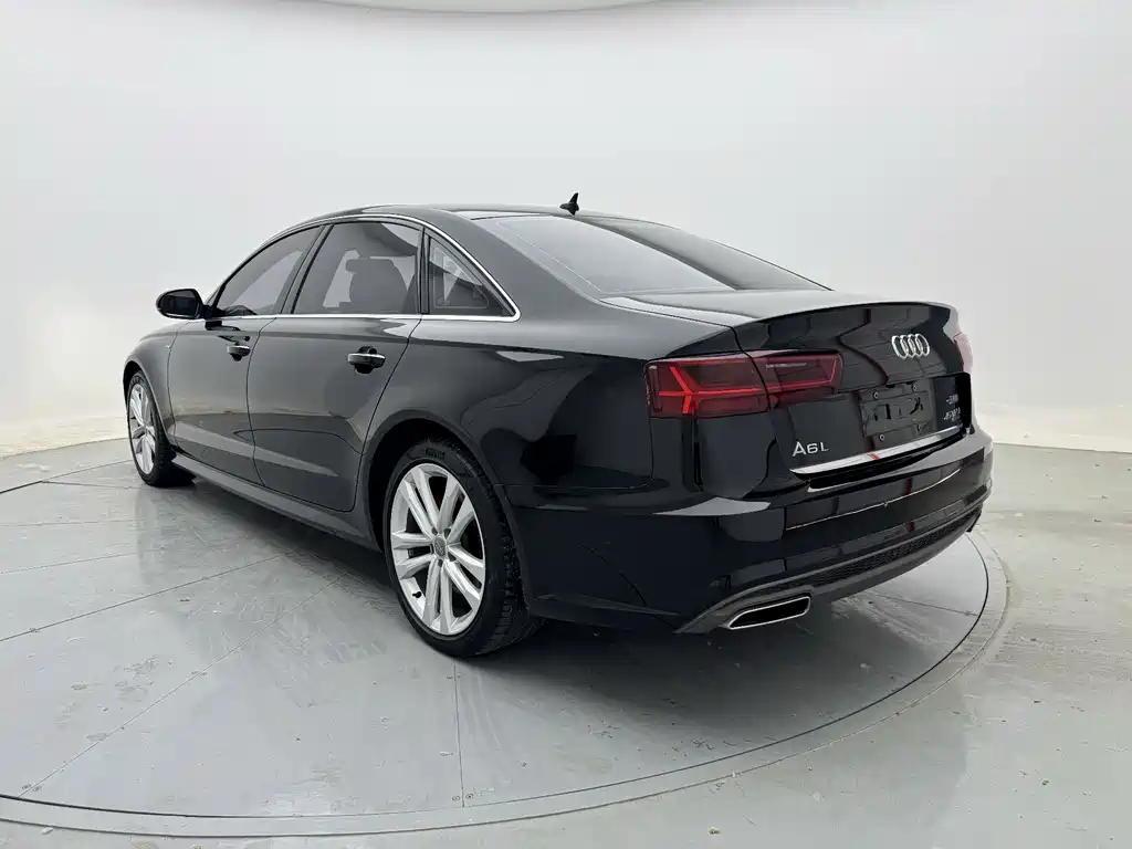Audi A6L 2018 30 45 TFSI quattro Sport