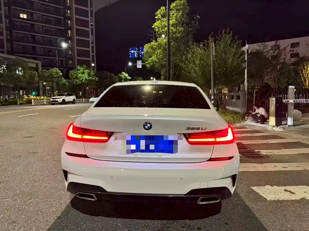 BMW 3 Series — миниатюра 10
