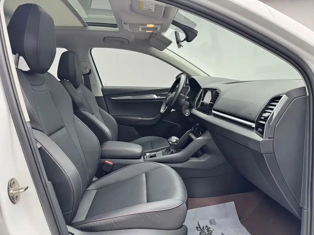 Skoda Karoq — миниатюра 10