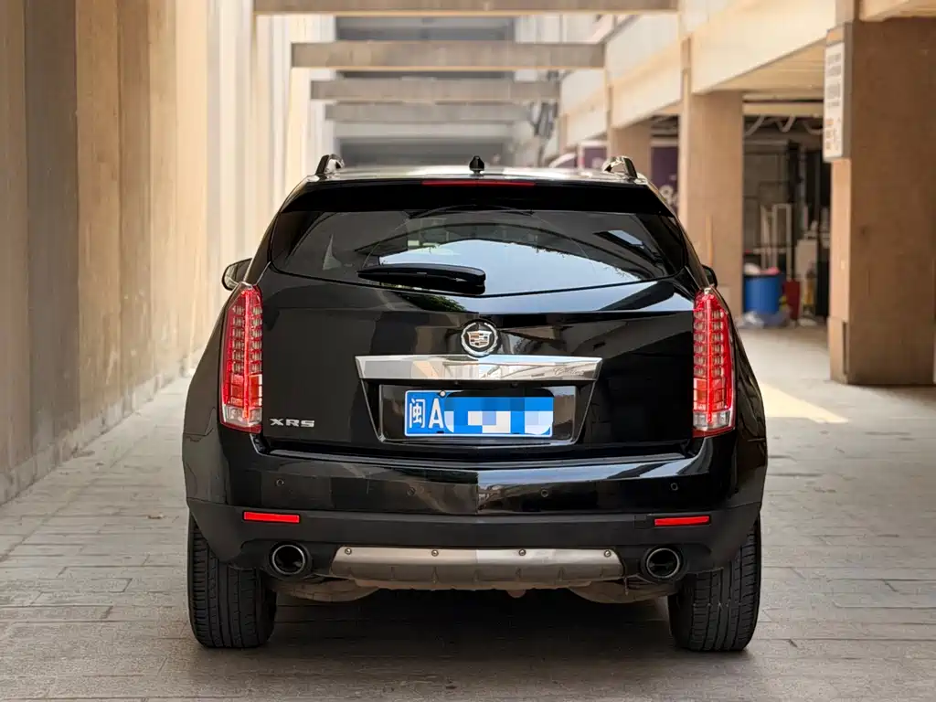 Cadillac SRX — миниатюра 3