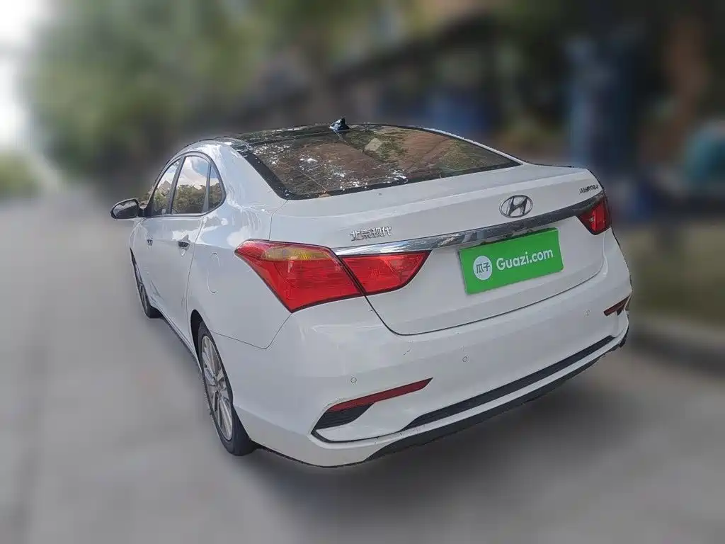 Hyundai Mistra — миниатюра 23