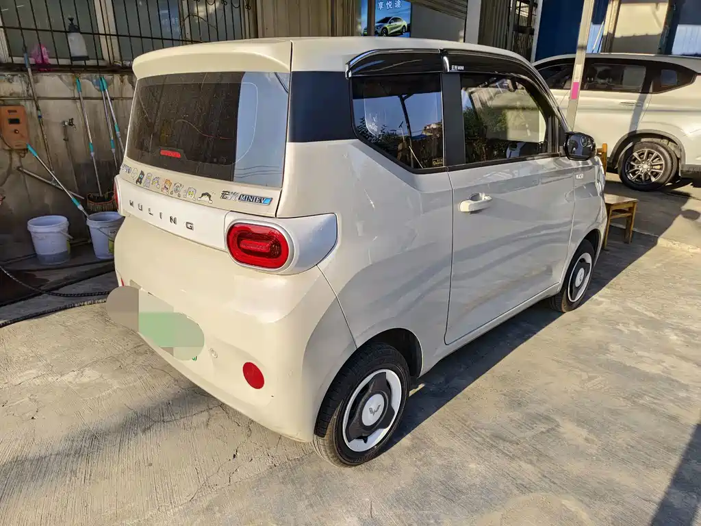 Wuling MINIEV — миниатюра 2