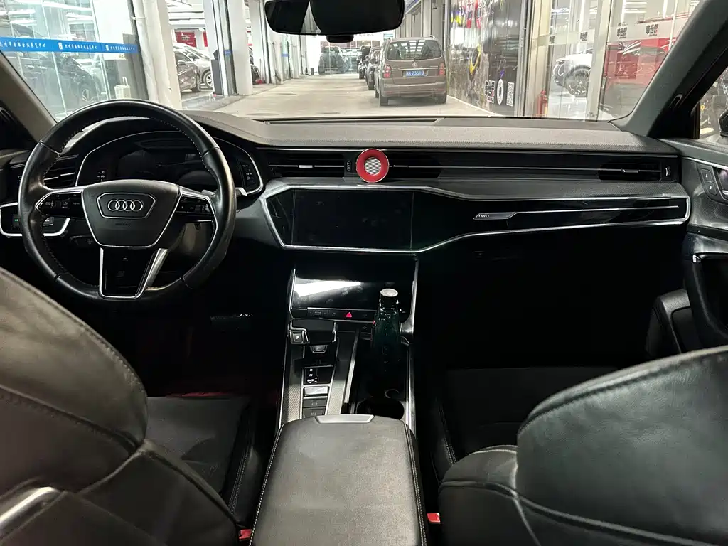 Audi A6L — миниатюра 14