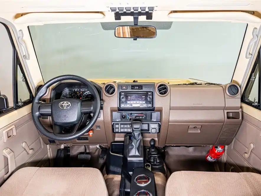 Toyota Land Cruiser LC78 2024 4.0L