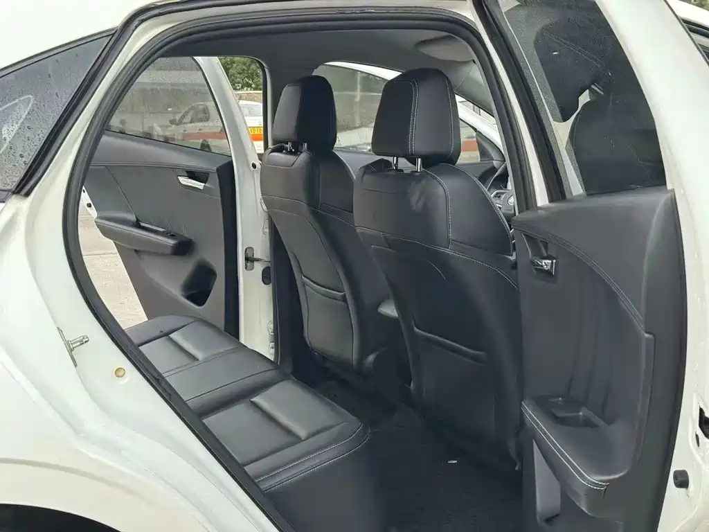 BYD e3 — миниатюра 6