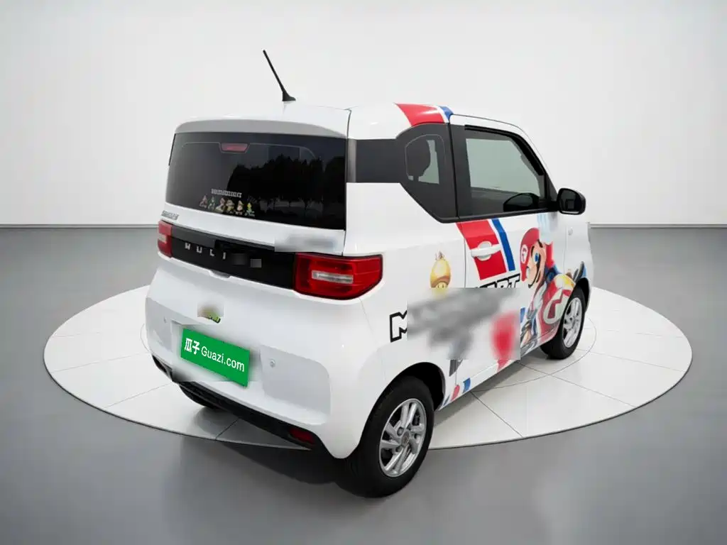 Wuling MINIEV — миниатюра 6