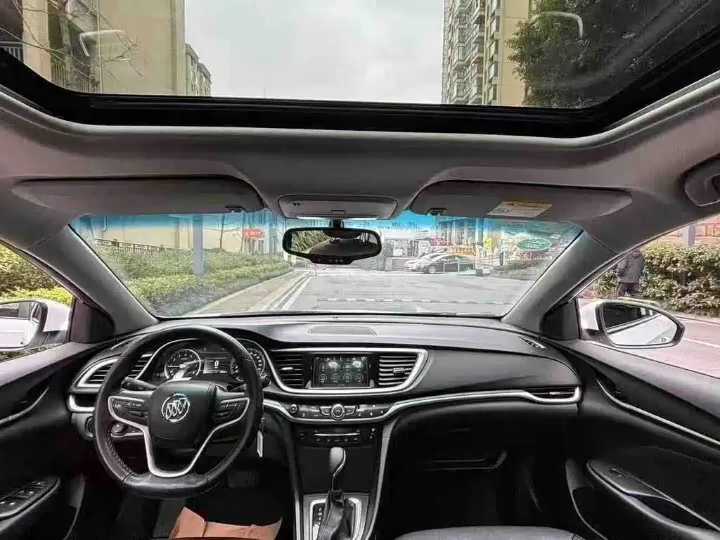 Buick Excelle — миниатюра 5