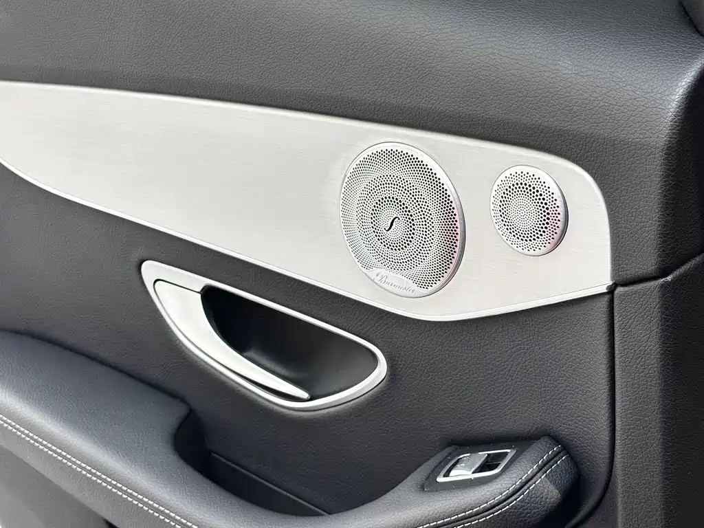 Mercedes-Benz C-Class — миниатюра 14
