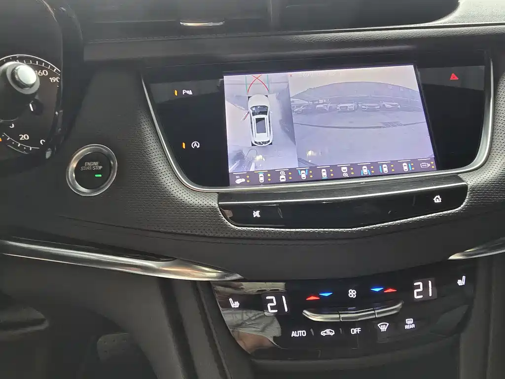 Cadillac XT5 — миниатюра 5