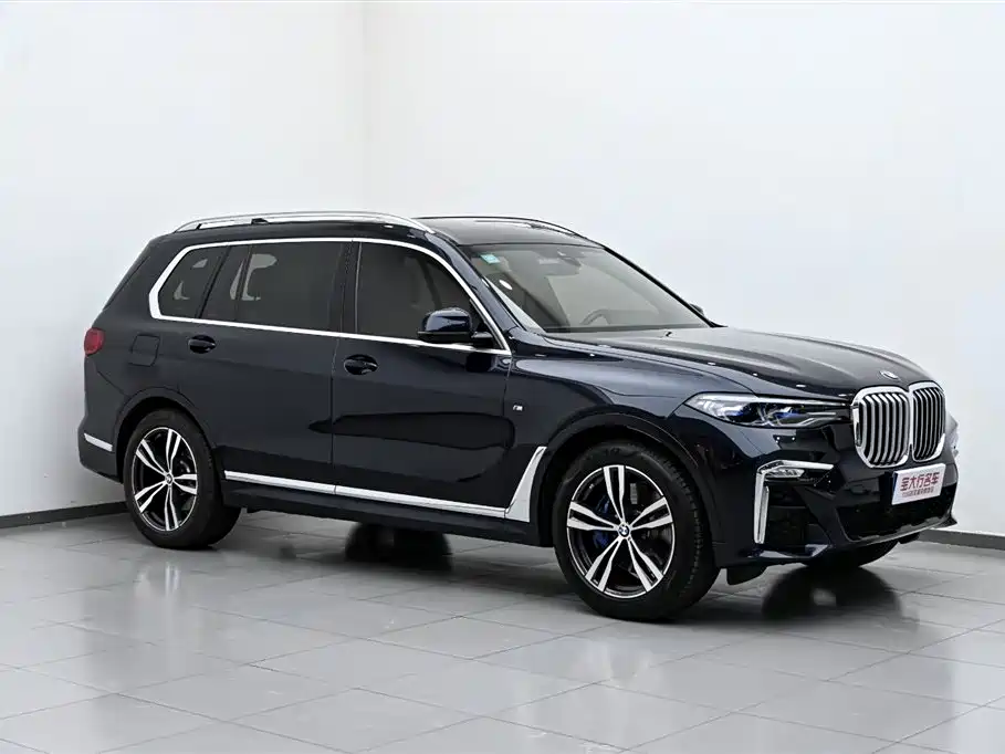 BMW X7 2022 xDrive40i Premium M Sport