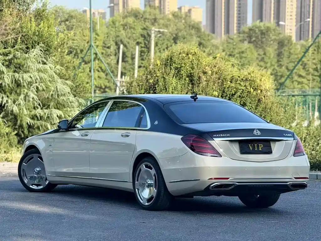 Mercedes-Benz S-Class — миниатюра 2