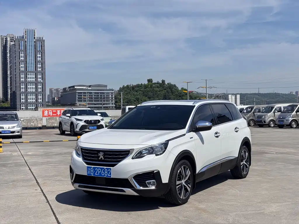 Peugeot 5008 2017
