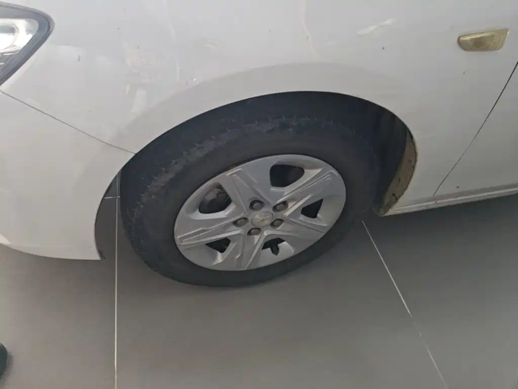 Chevrolet Cavalier — миниатюра 23