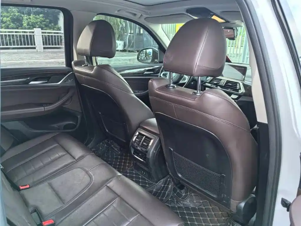 BMW X3 — миниатюра 6