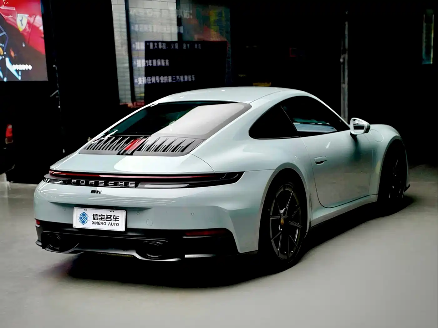 Porsche 911